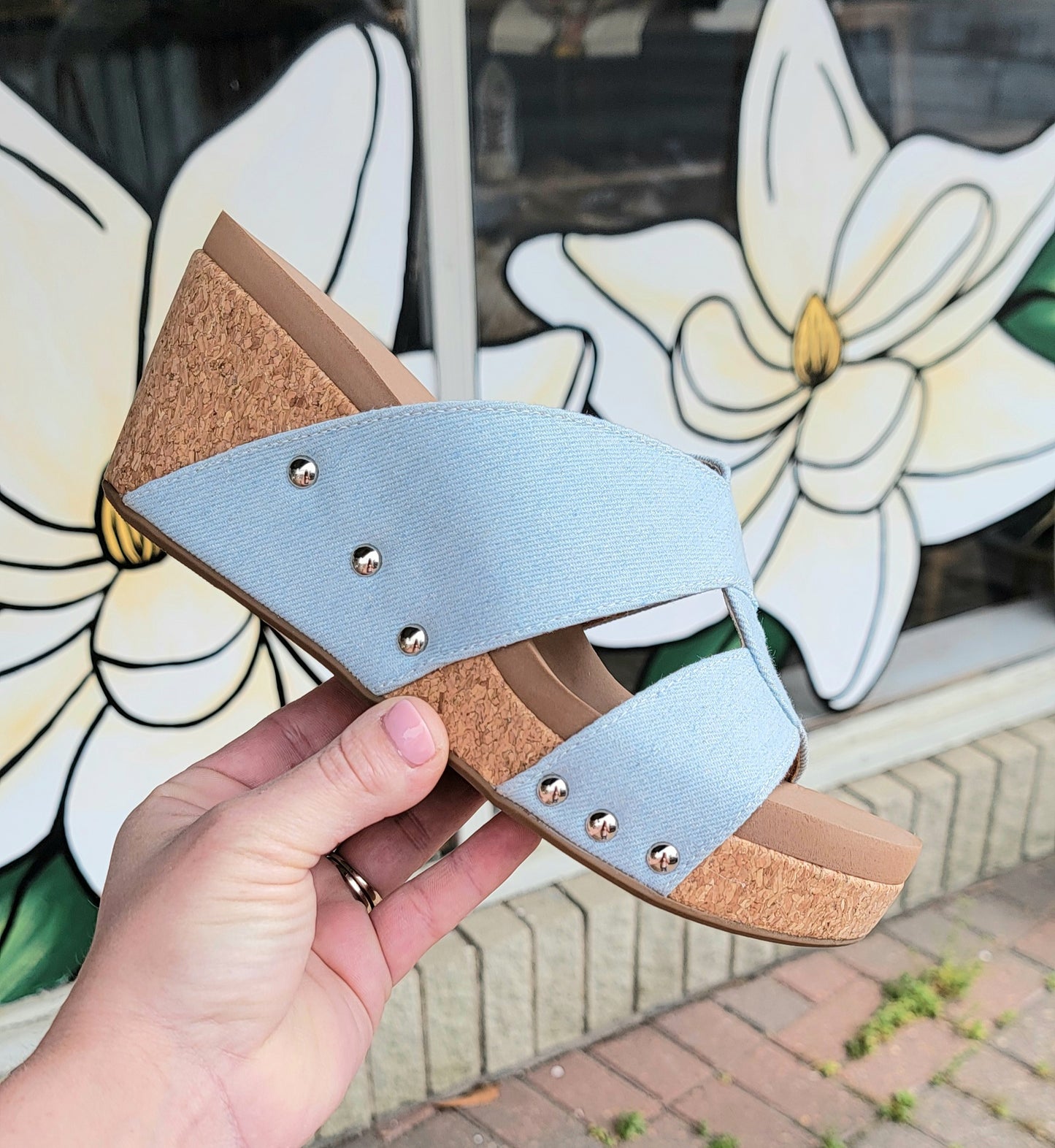 Corkys Bonny Wedge