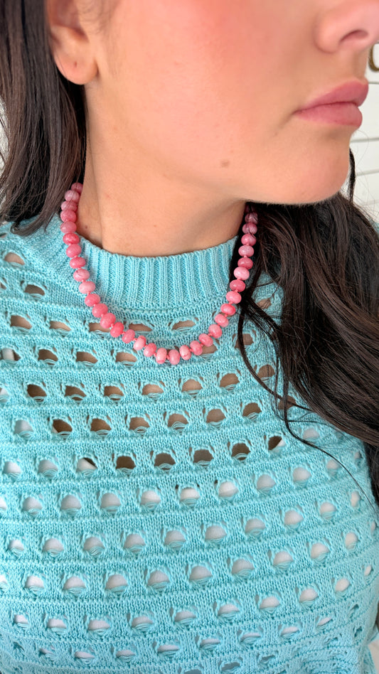 Pinky bead necklace