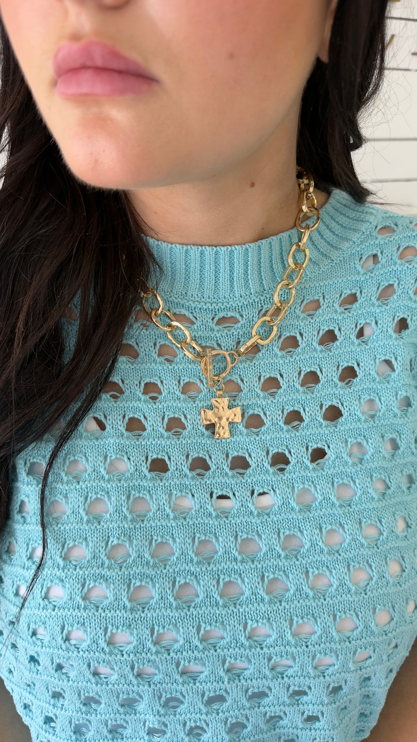 Chunky Chain cross necklace